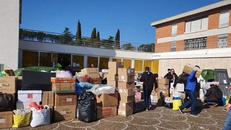 Basilica di Santa Sofia a Roma: consegna dei pacchi per l'Ucraina