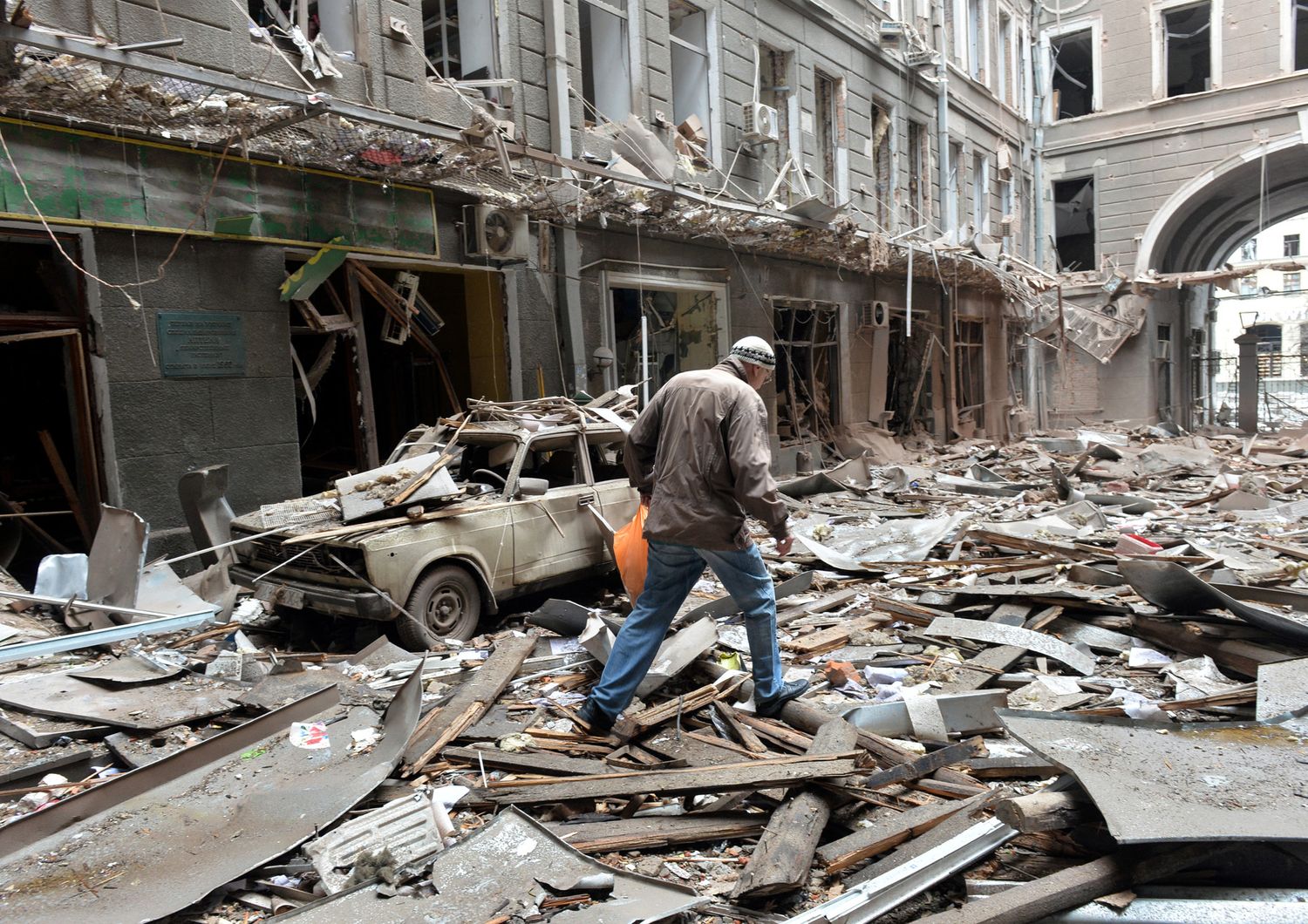 Bombardamenti a Kharkiv, Ucraina