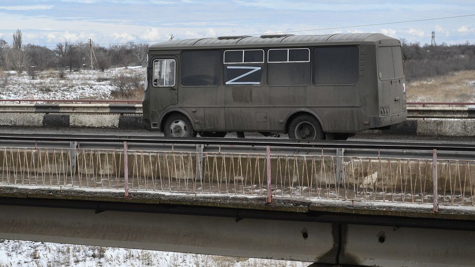 Z su un autobus militare russo