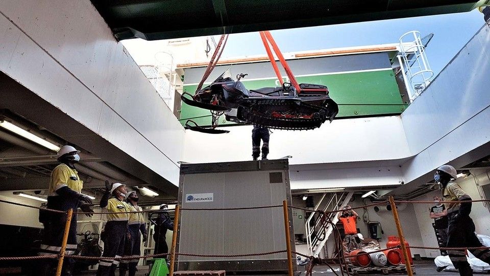 Una motoslitta che fa parte dell'equipaggiamento dell spedizione Endurance 22