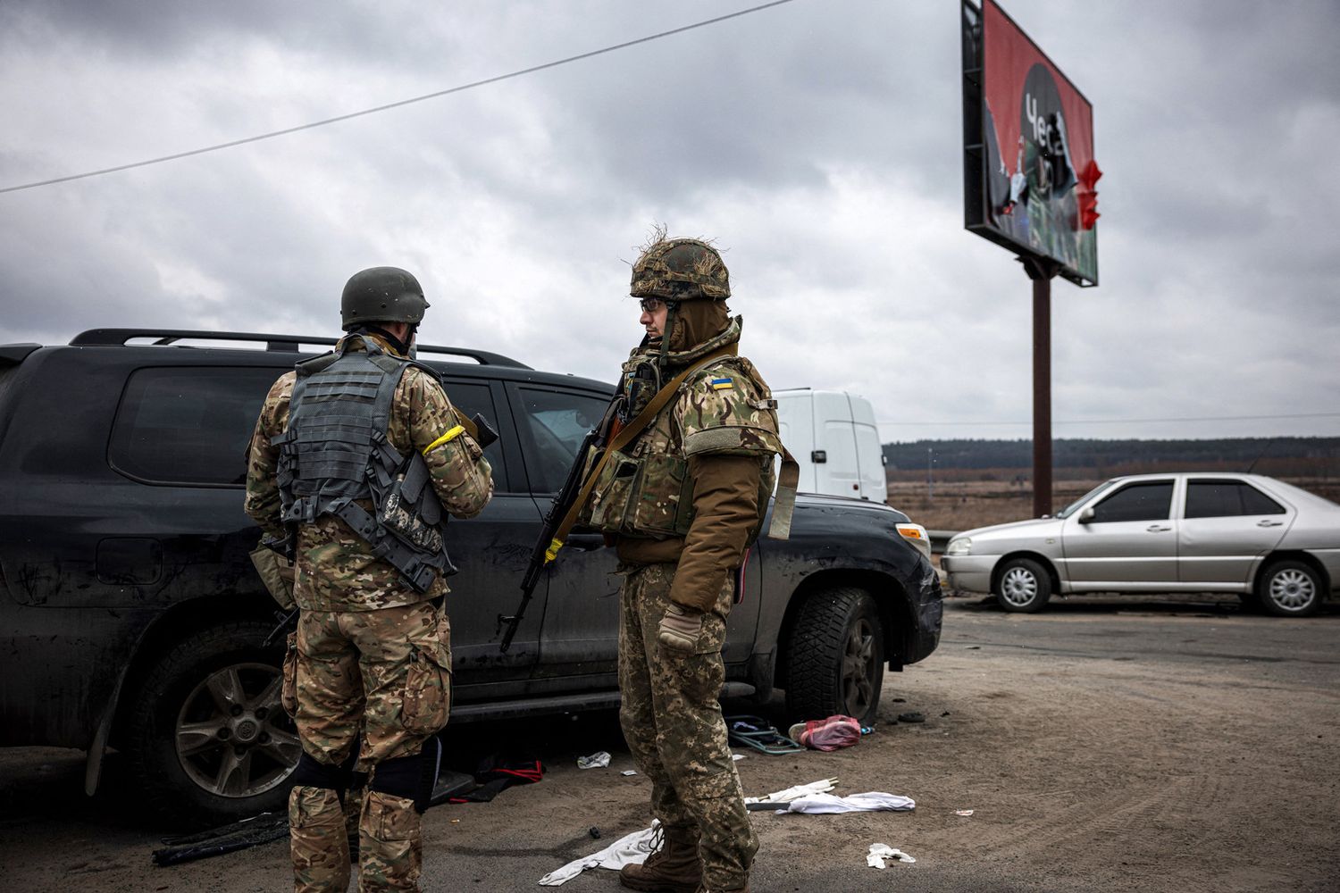 Militari ucraini in servizio a Irpin&nbsp;