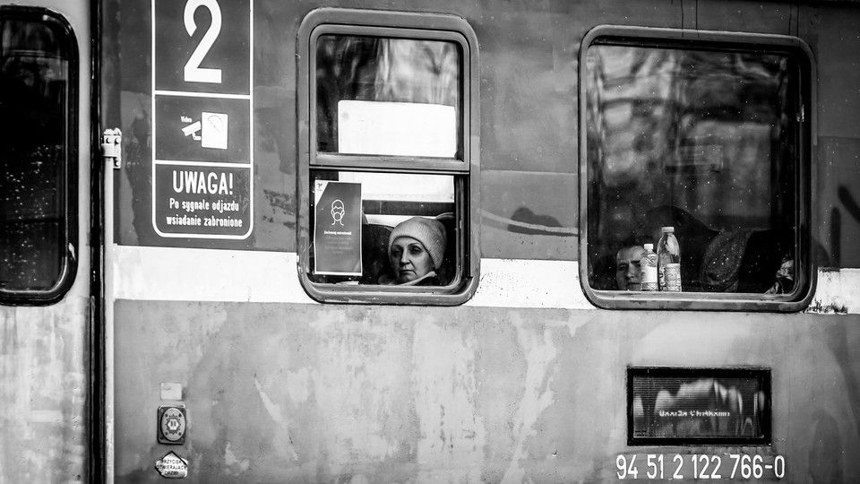 Il dramma del popolo ucraino attraverso gli sguardi dei rifugiati in fuga dalla guerra