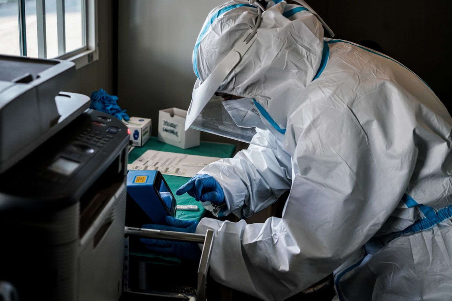 Controllo tamponi Covid