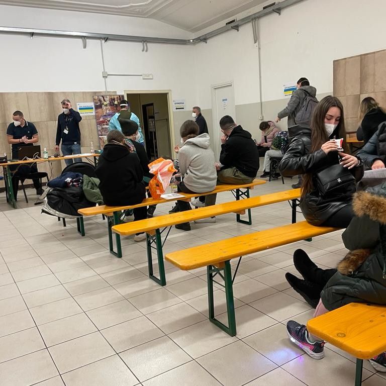 Arrivo profughi hub Milano, stazione Centrale