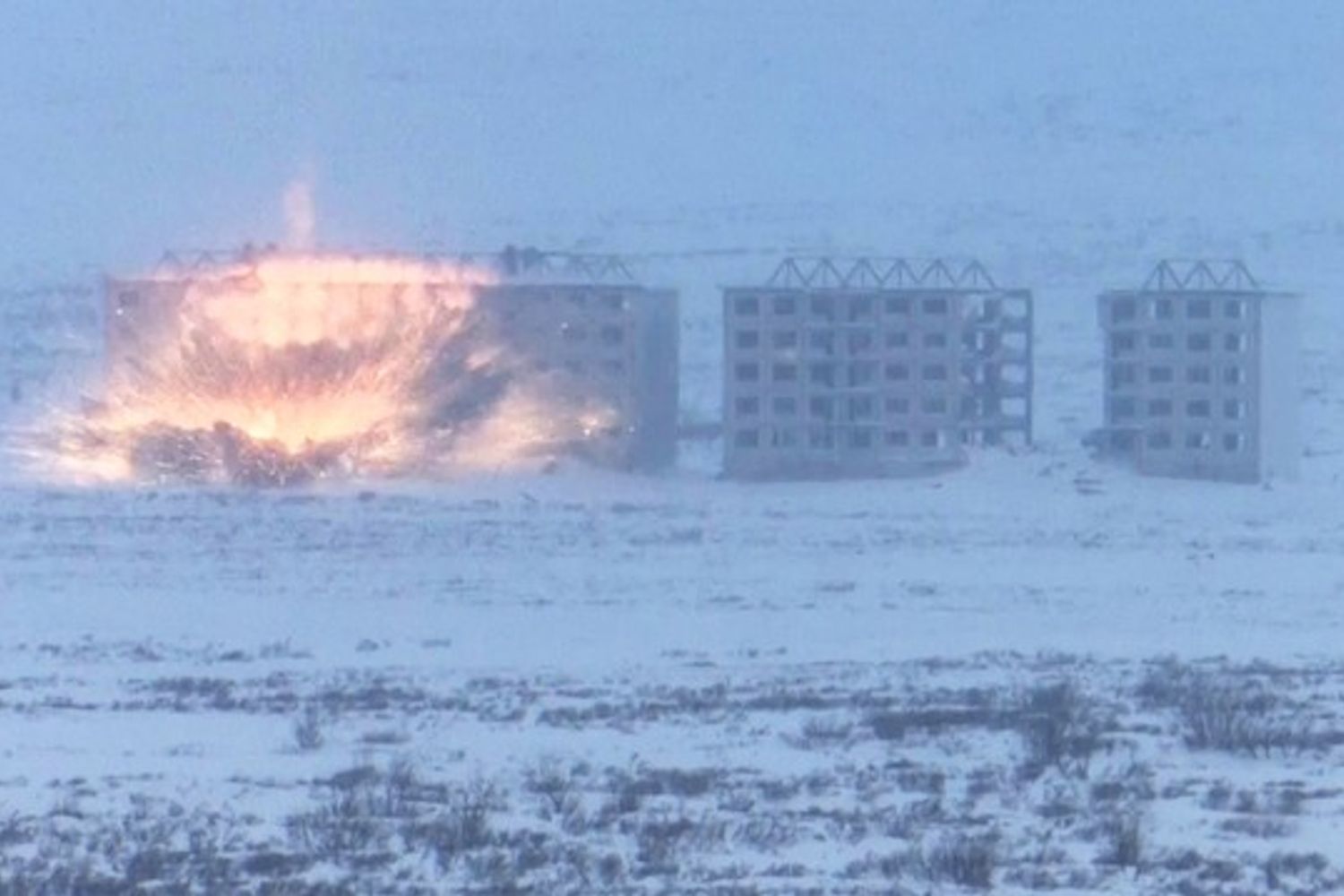 Il missile ipersonico Kinzhal colpisce un obiettivo durante un'esercitazione militare russa