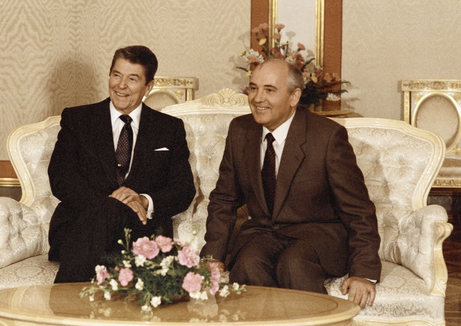 Reagan, Gorbaciov