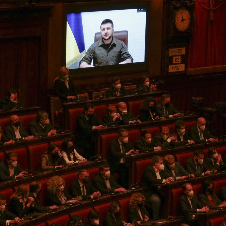 Il videointervento di Zelensky a Montecitorio