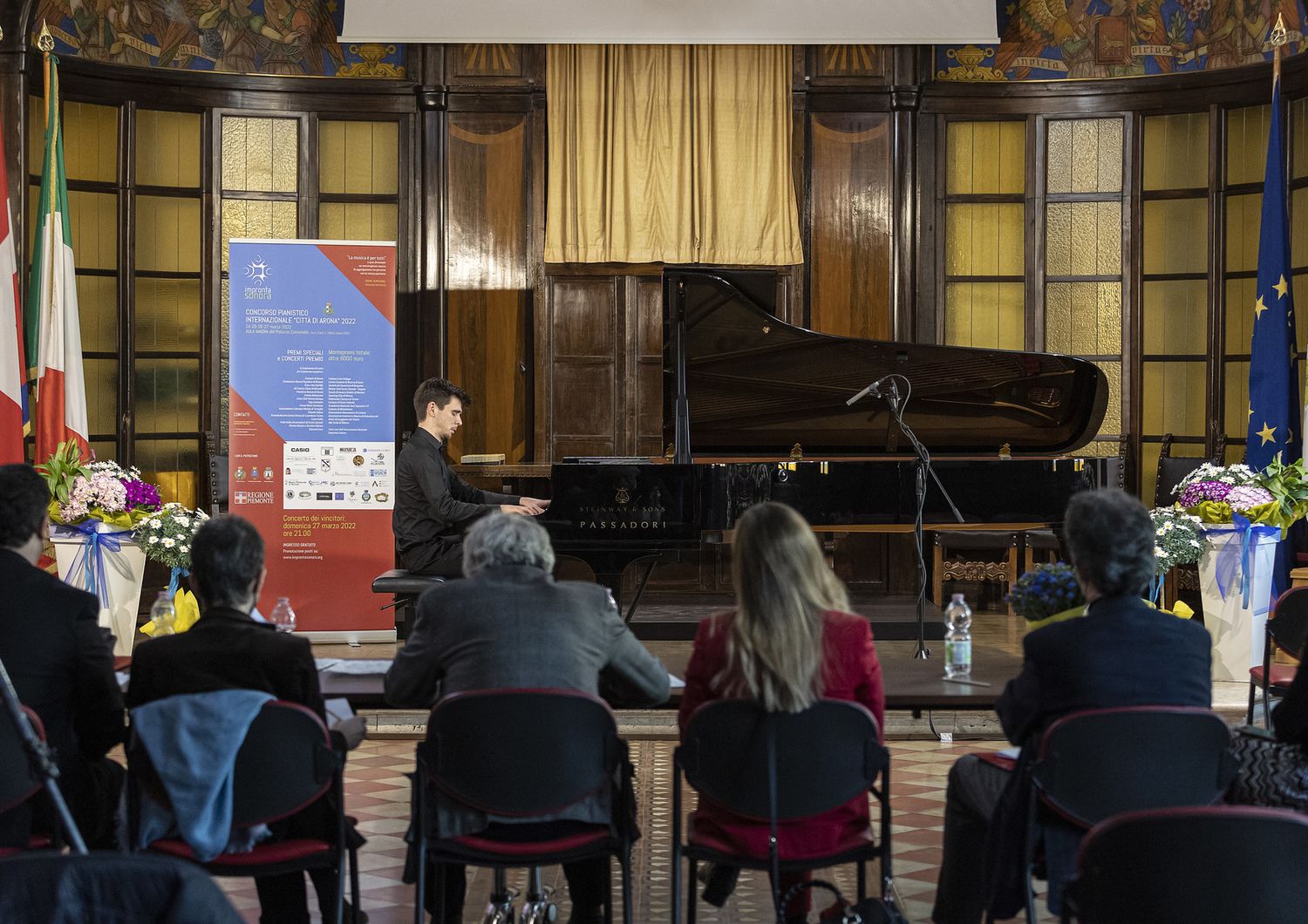 Un'audizione del Concorso pianistico internazionale di Arona