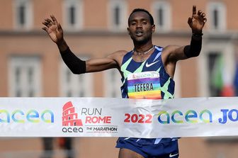 Fikre Bekele Tefera vincitore della Maratona di Roma 2022&nbsp;