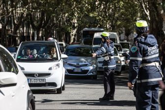 Traffico sul Lungotevere