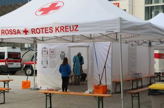 Test covid per i profughi ucraini a Bolzano&nbsp;