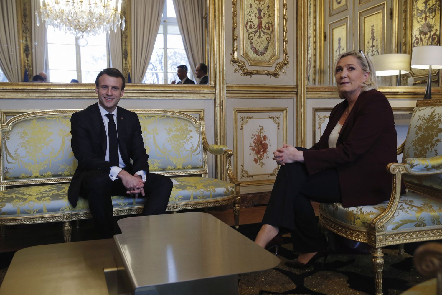 Il presidente francese Emmanuel Macron e Marine Le Pen&nbsp;