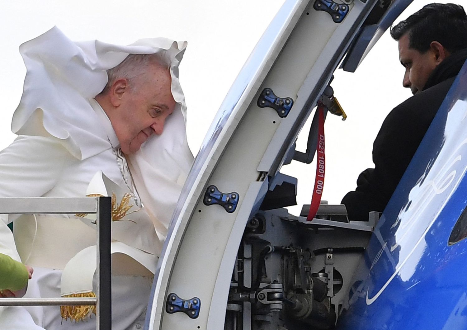 Papa Francesco in partenza per Malta