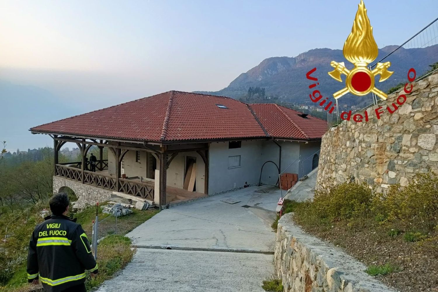 &nbsp;La villa bersaglio di un raid a Menaggio