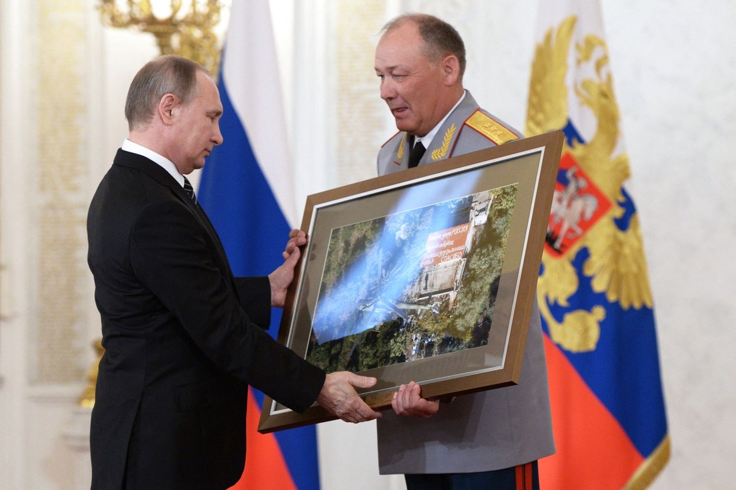 Vladimir Putin e Alexander Dvornikov