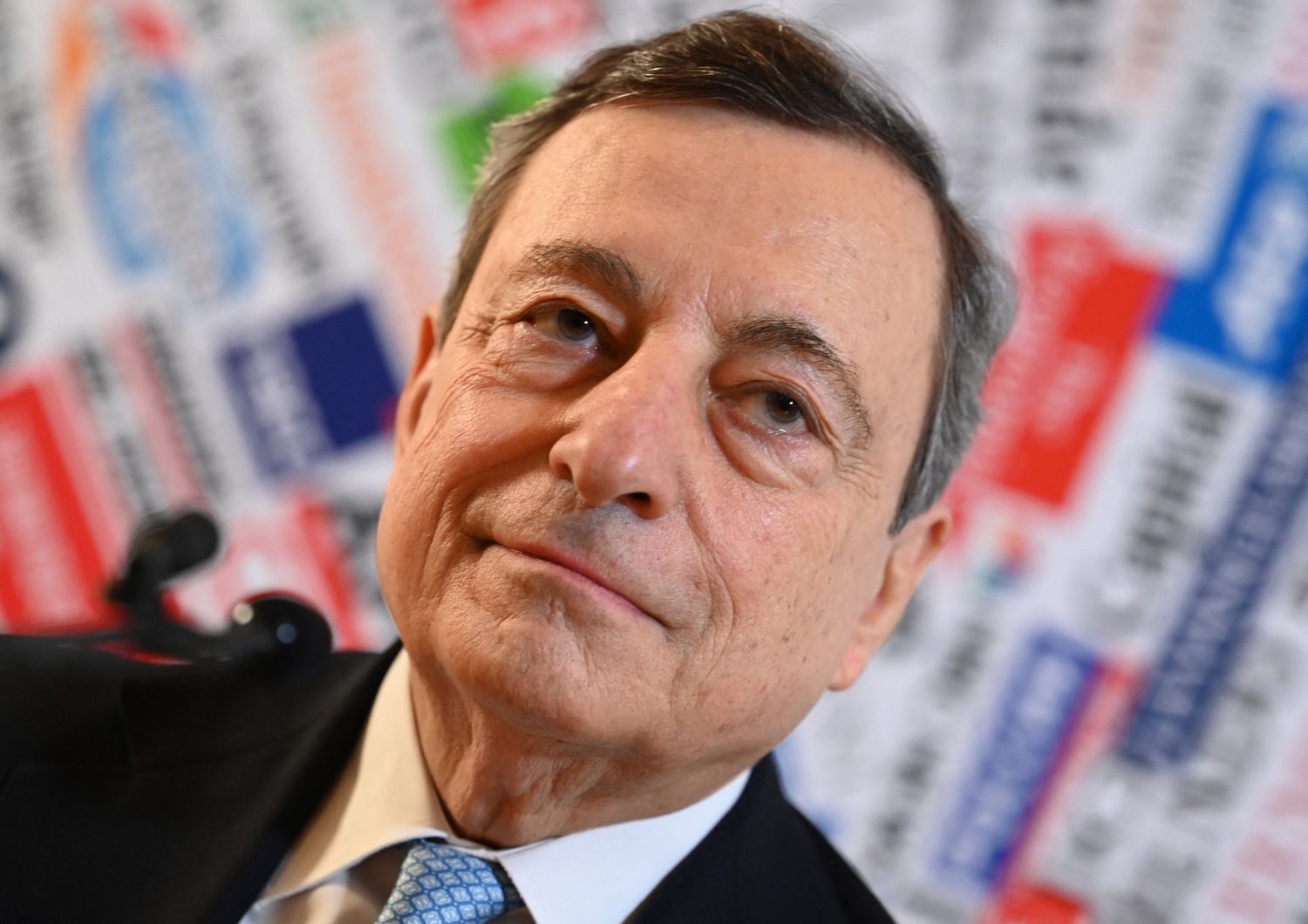 Draghi vola Algeri ridurre dipendenza da gas russo