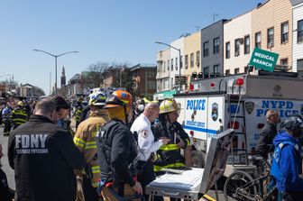 Sparatoria feriti metro Brooklyn&nbsp; New York
