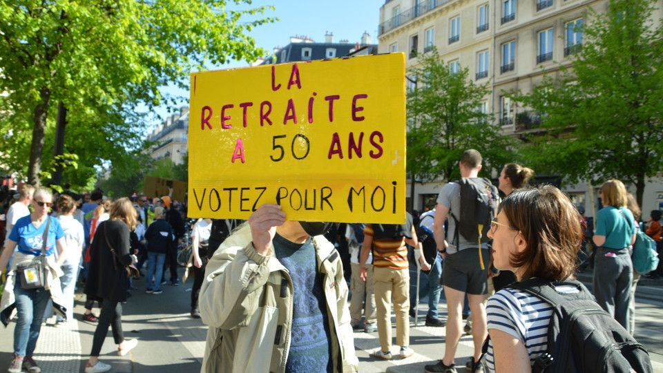 &nbsp;Cartelli di protesta prima del ballottaggio in Francia