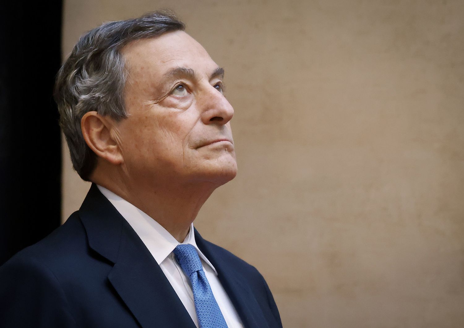 Draghi covid sta bene segue dossier da remoto