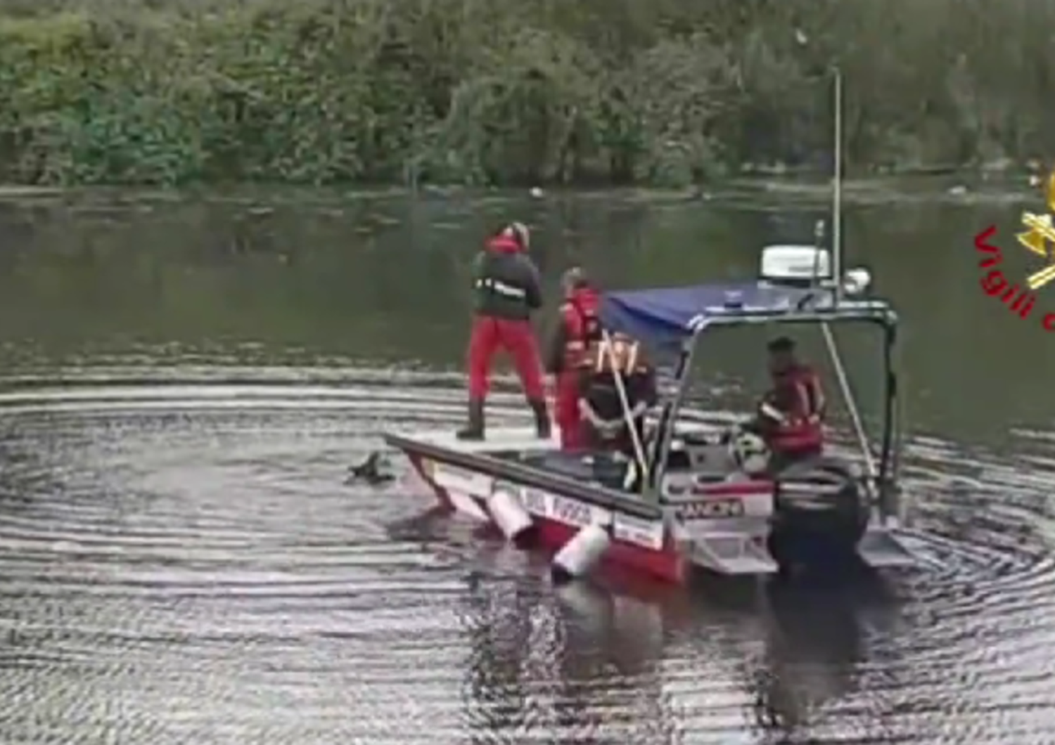 Ricerche dei vigili del fuoco sul fiume Brenta&nbsp;