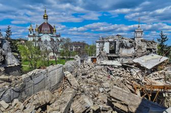 Mariupol dopo i bombardamenti