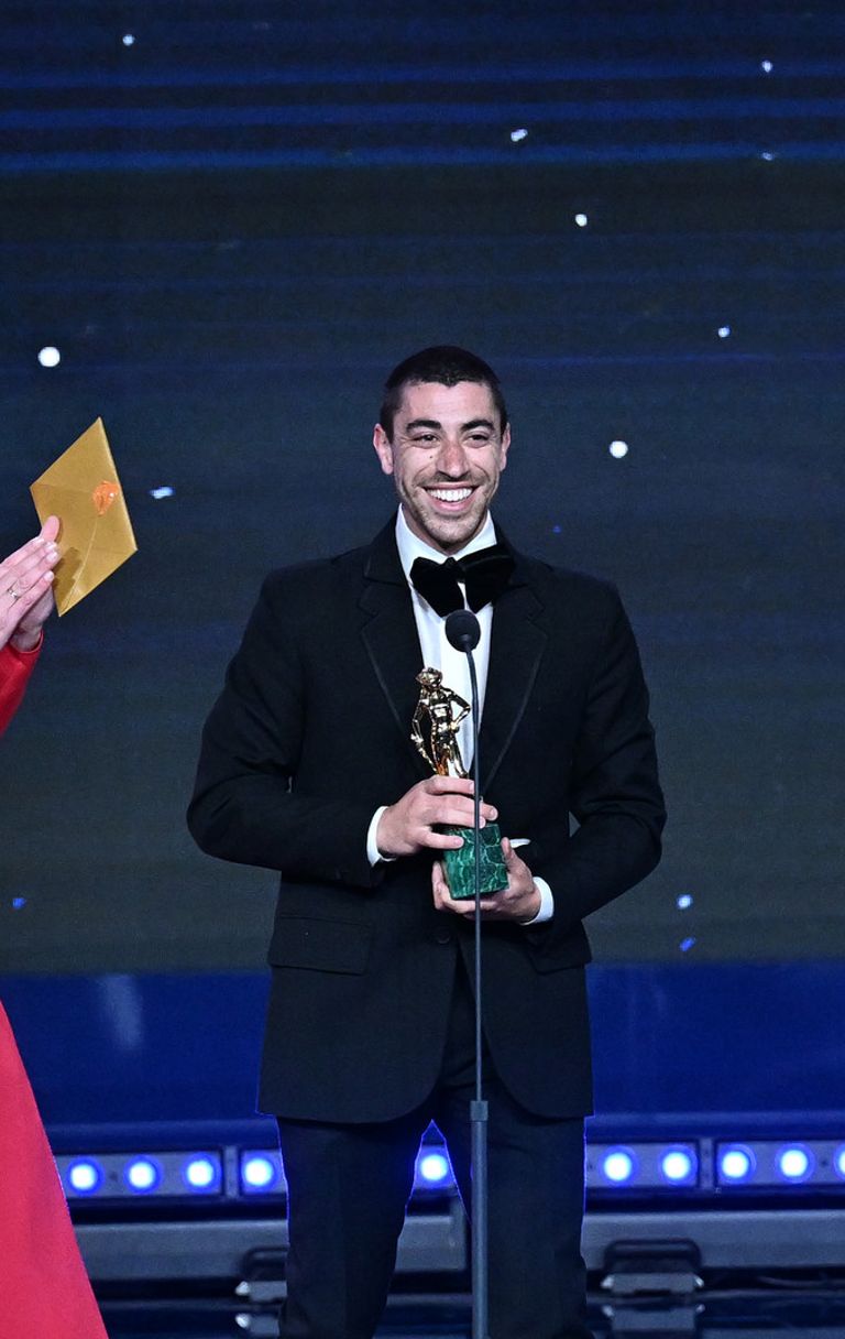 Drusilla Foer, Carlo Conti con il miglior attore non protagonista Eduardo Scarpetta&nbsp;<br />