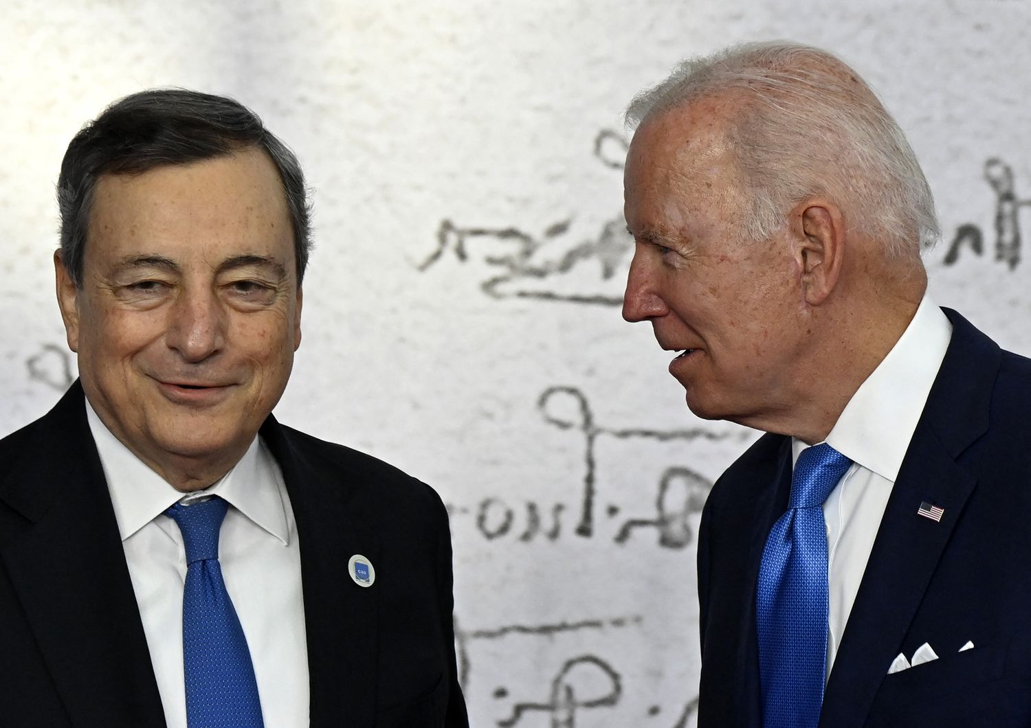Mario Draghi e Joe Buden al G20 di Roma nel 2021