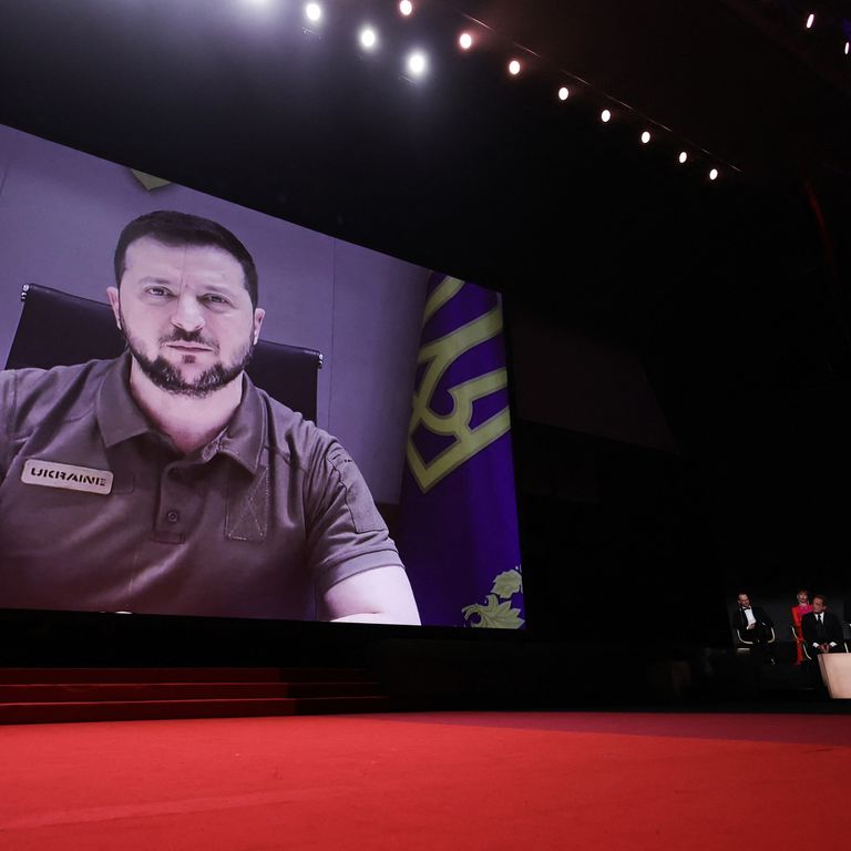 Il presidente ucraino Volodimir Zelensky ha parlato all'inaugurazione del Festival di Cannes