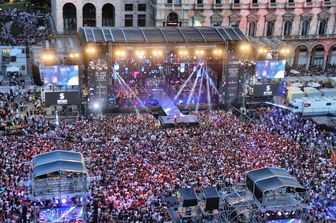 Il concerto a piazza Duomo per Radio Italia