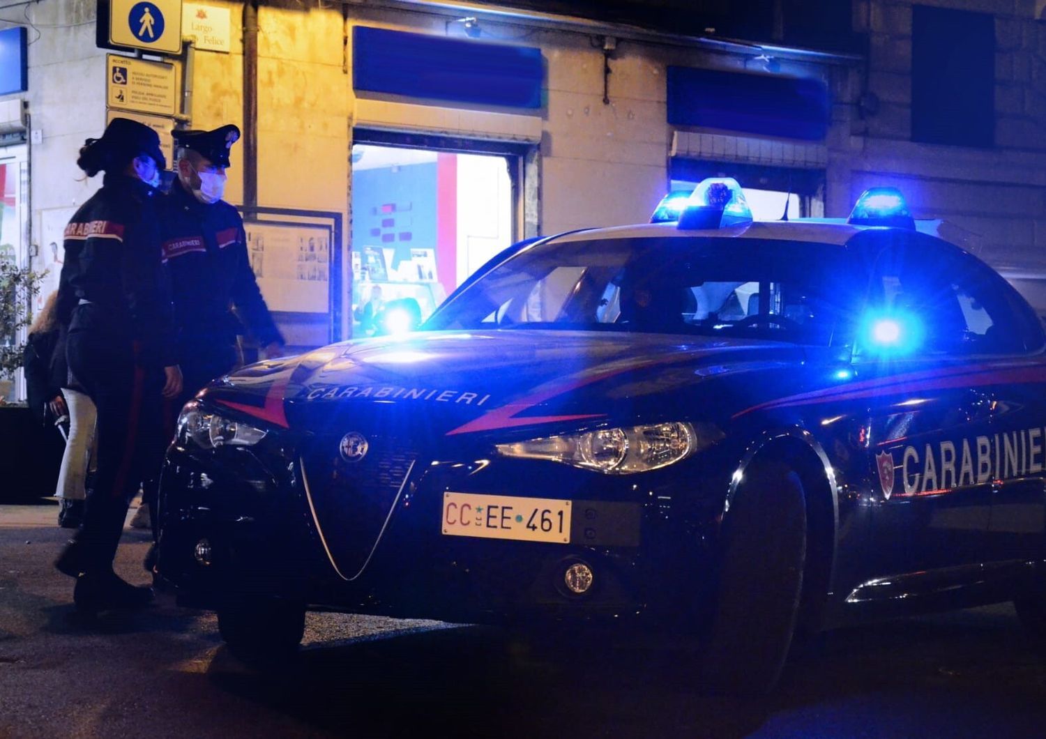 Una pattuglia dei carabinieri