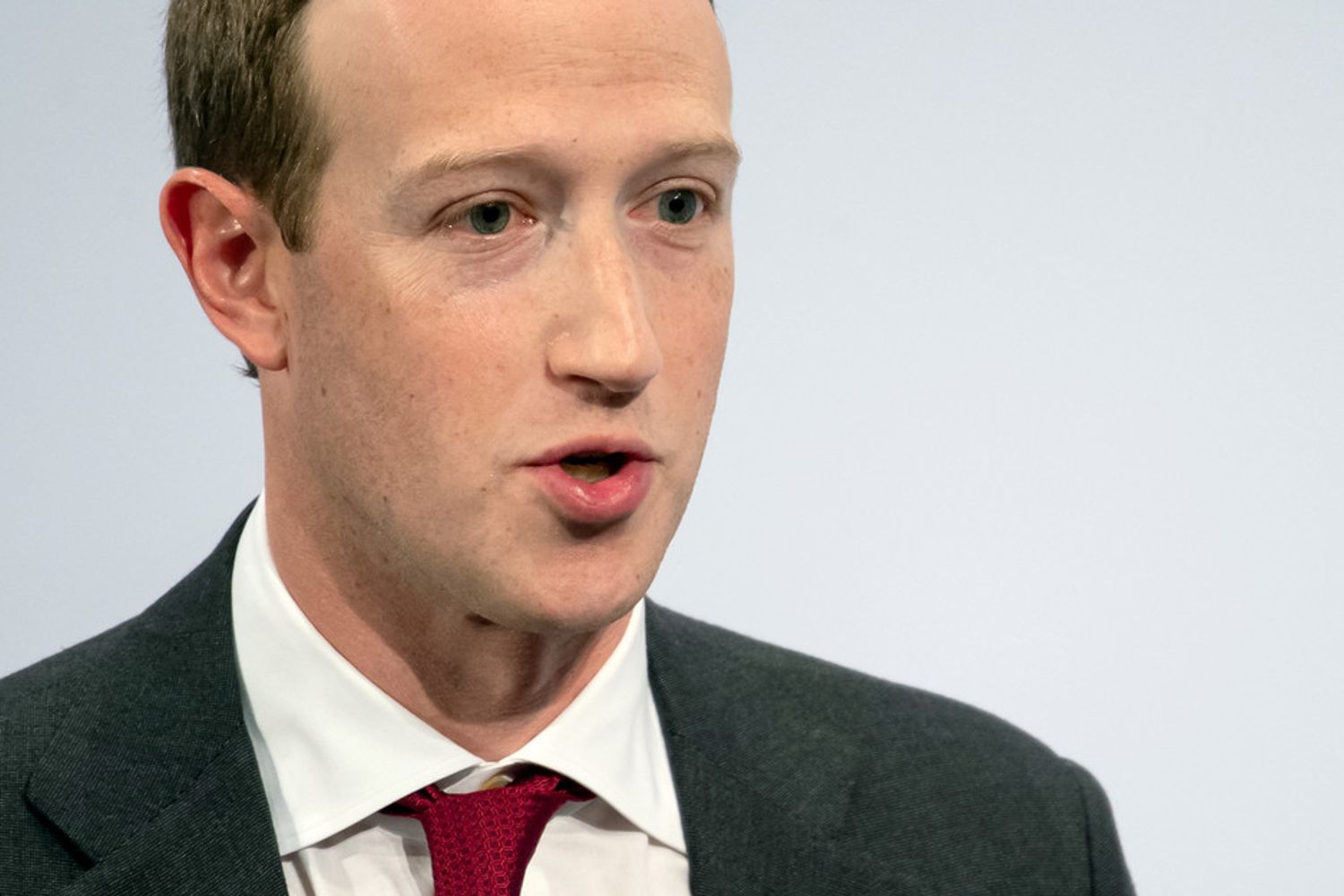 Mark Zuckerberg &nbsp;