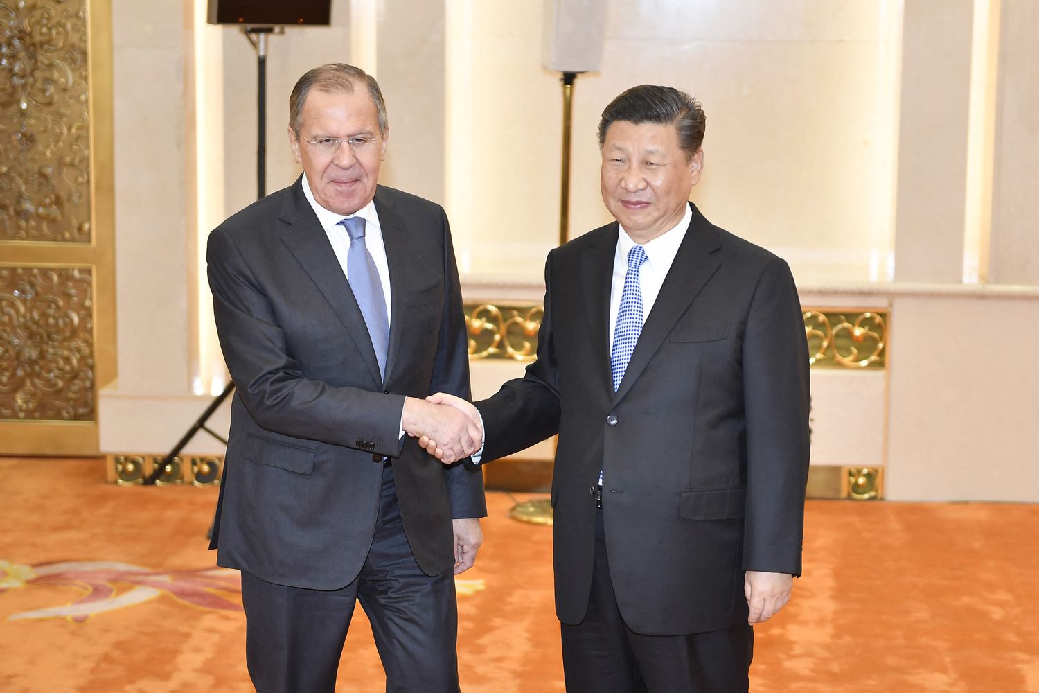 Serghei Lavrov e Xi Jinping