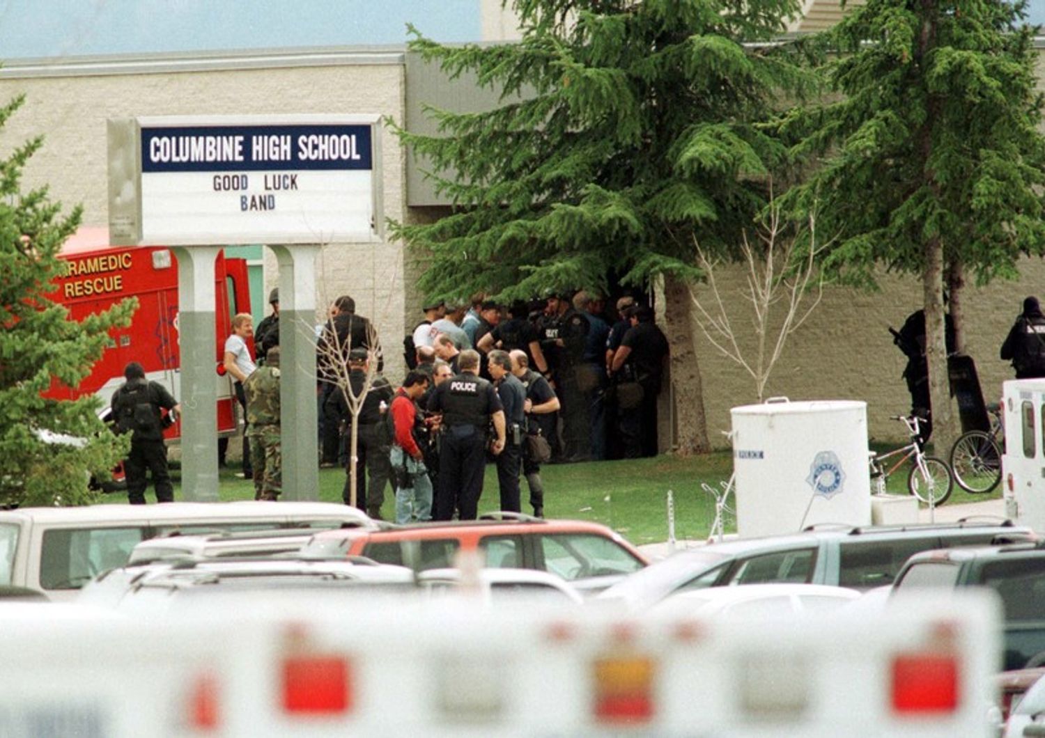 La strage all'interno della Columbine High shool nel 1999&nbsp;