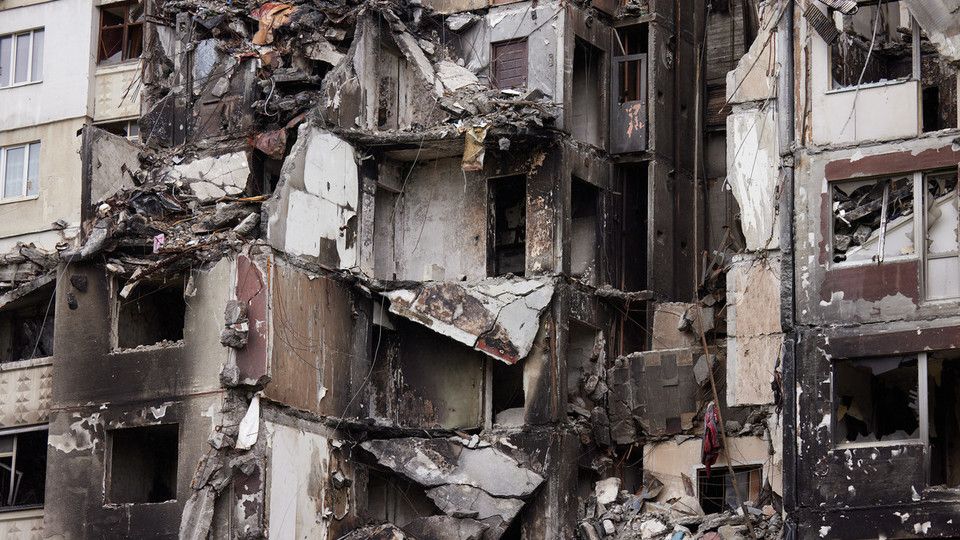 La visita di Zelensky alle truppe ucraine a Kharkiv