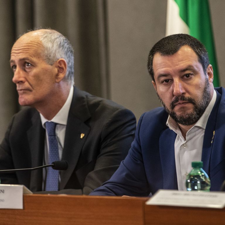 Franco Gabrielli e Matteo Salvini in una foto del 2018