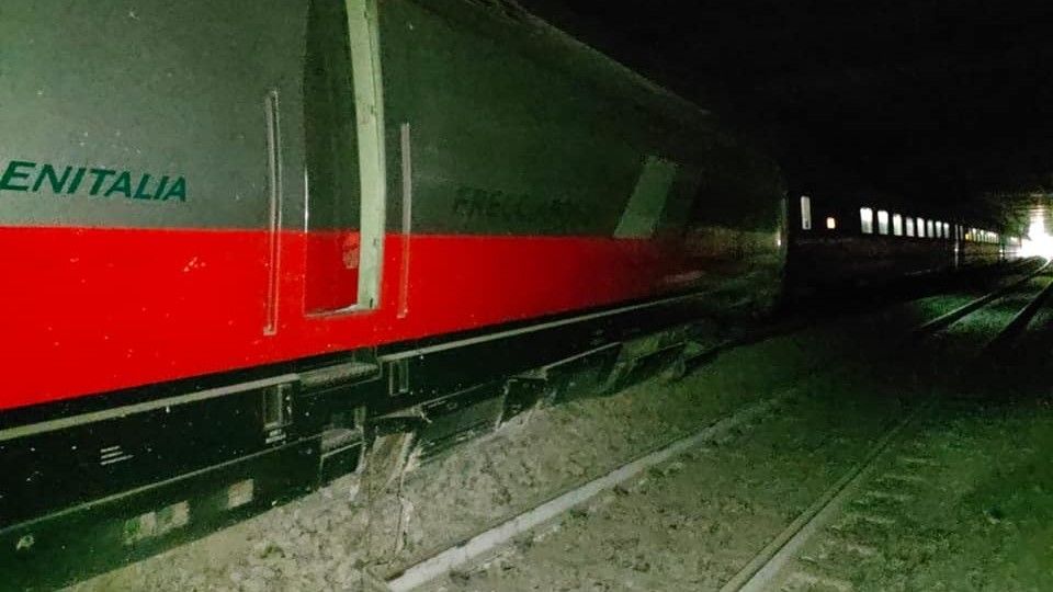 Il Frecciarossa deragliato a Roma