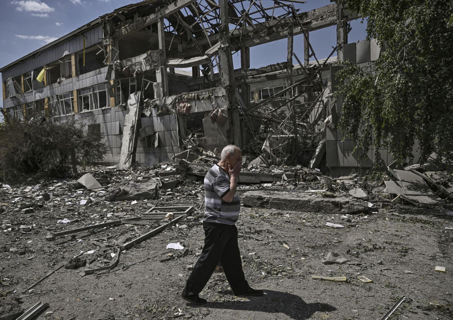 Edificio distrutto dai bombardamenti a Bakhmut&nbsp;