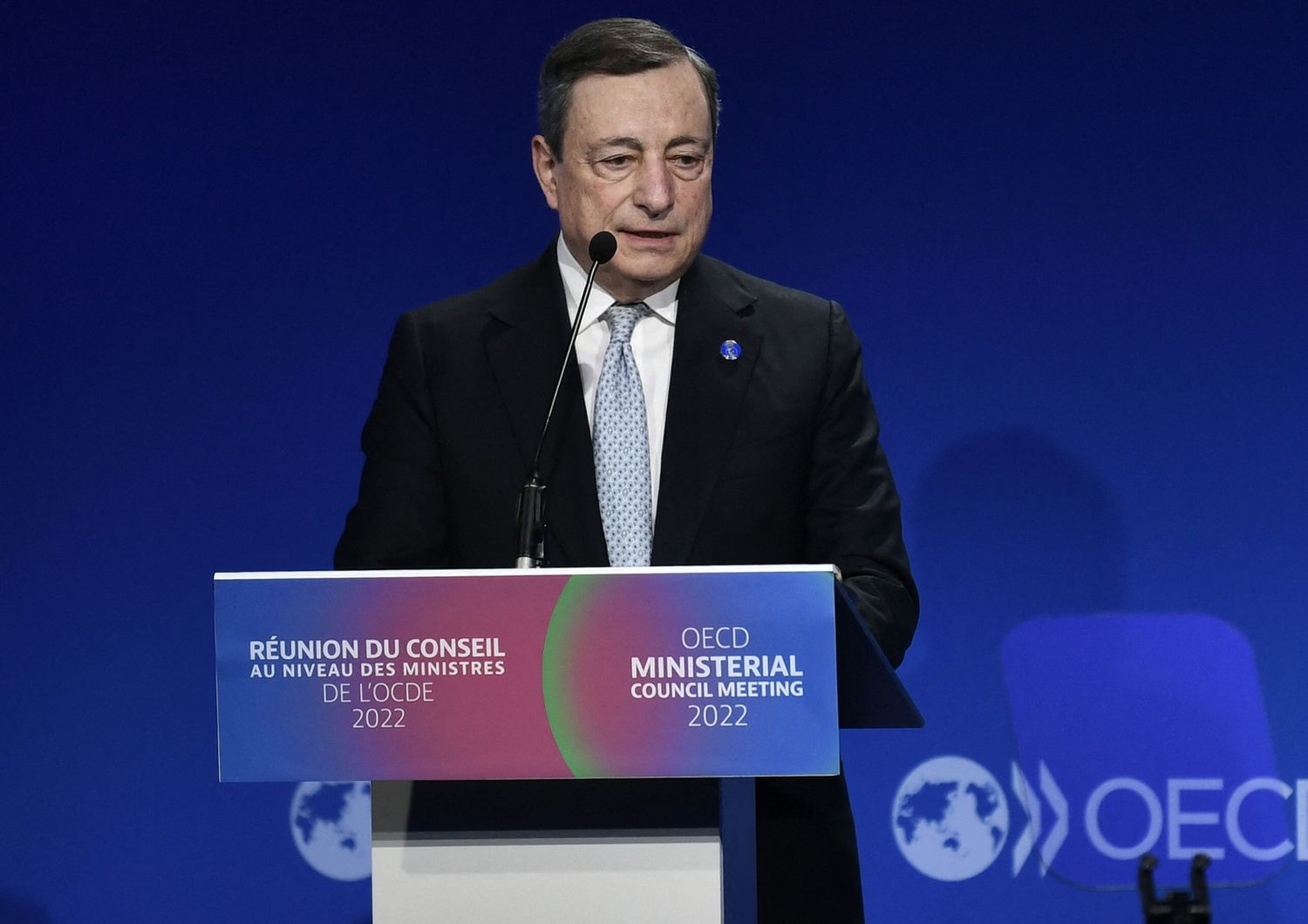 Mario Draghi alla riunione Ocse