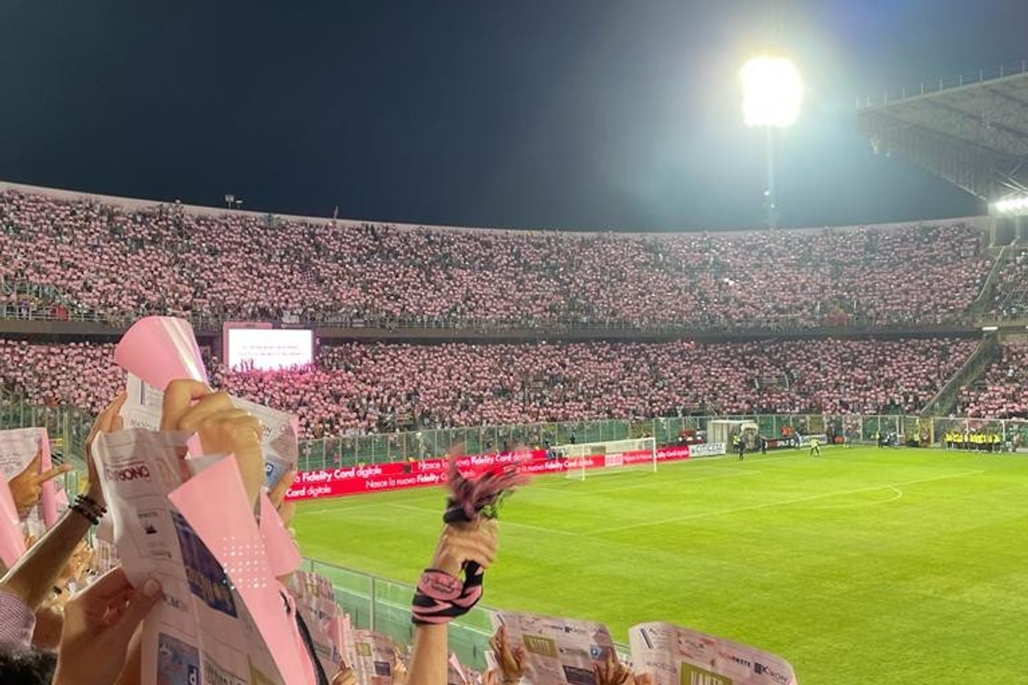 Lo stadio della Favorita alla vittoria del Palermo