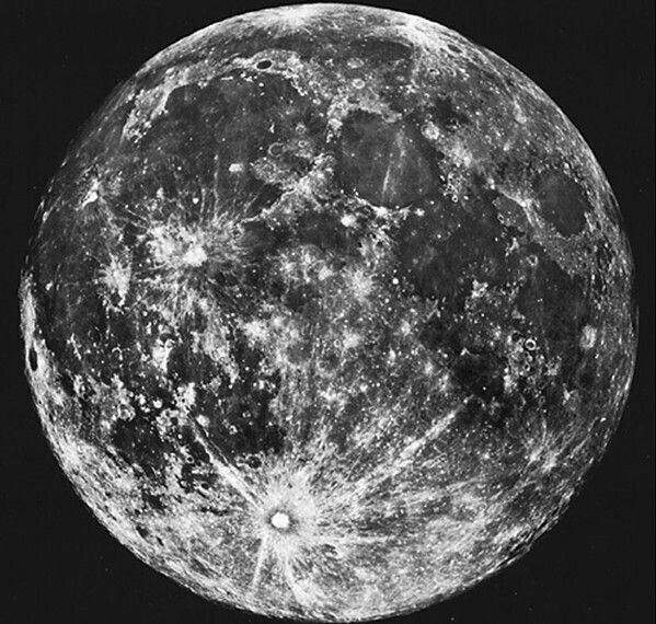 Immagine della Luna ripresa con un telescopio dalla Terra&nbsp;