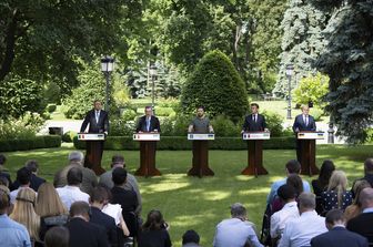 Il premier Mario Draghi con Macron, Scholz, Iohannis e Zelensky a Kiev&nbsp;