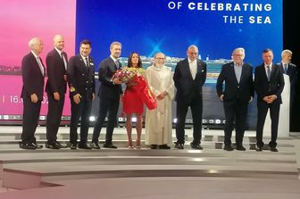 La festa per il battesimo di Costa Toscana