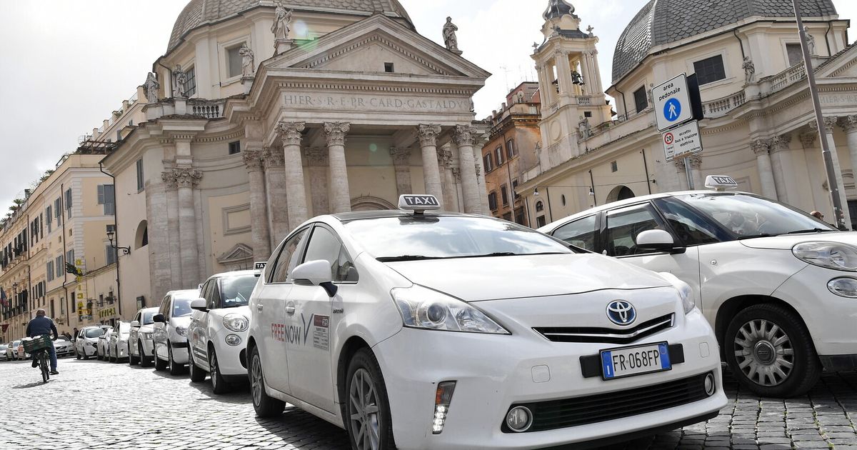 Controlli a tappeto su taxi e Ncc a Roma: elevate 900 sanzioni