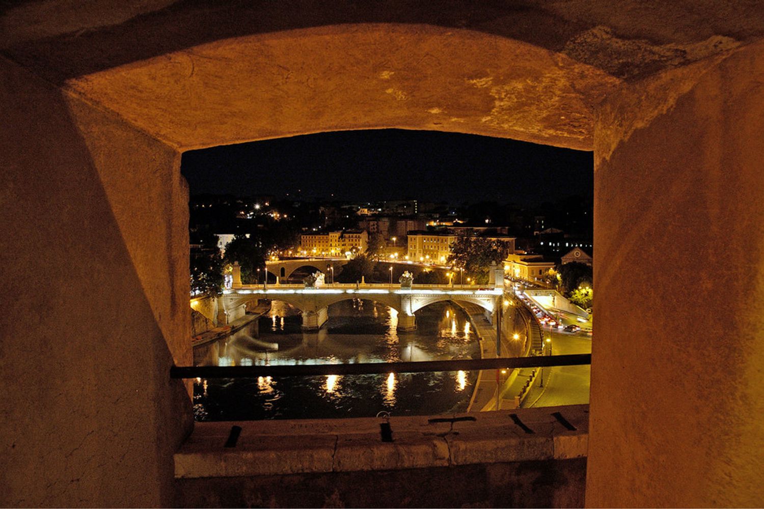 Veduta di Roma in una notte d'estate