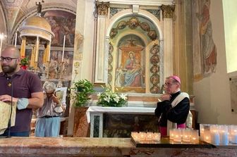 L'Arcivescovo Mario Delpini prega la Madonna per la pioggia