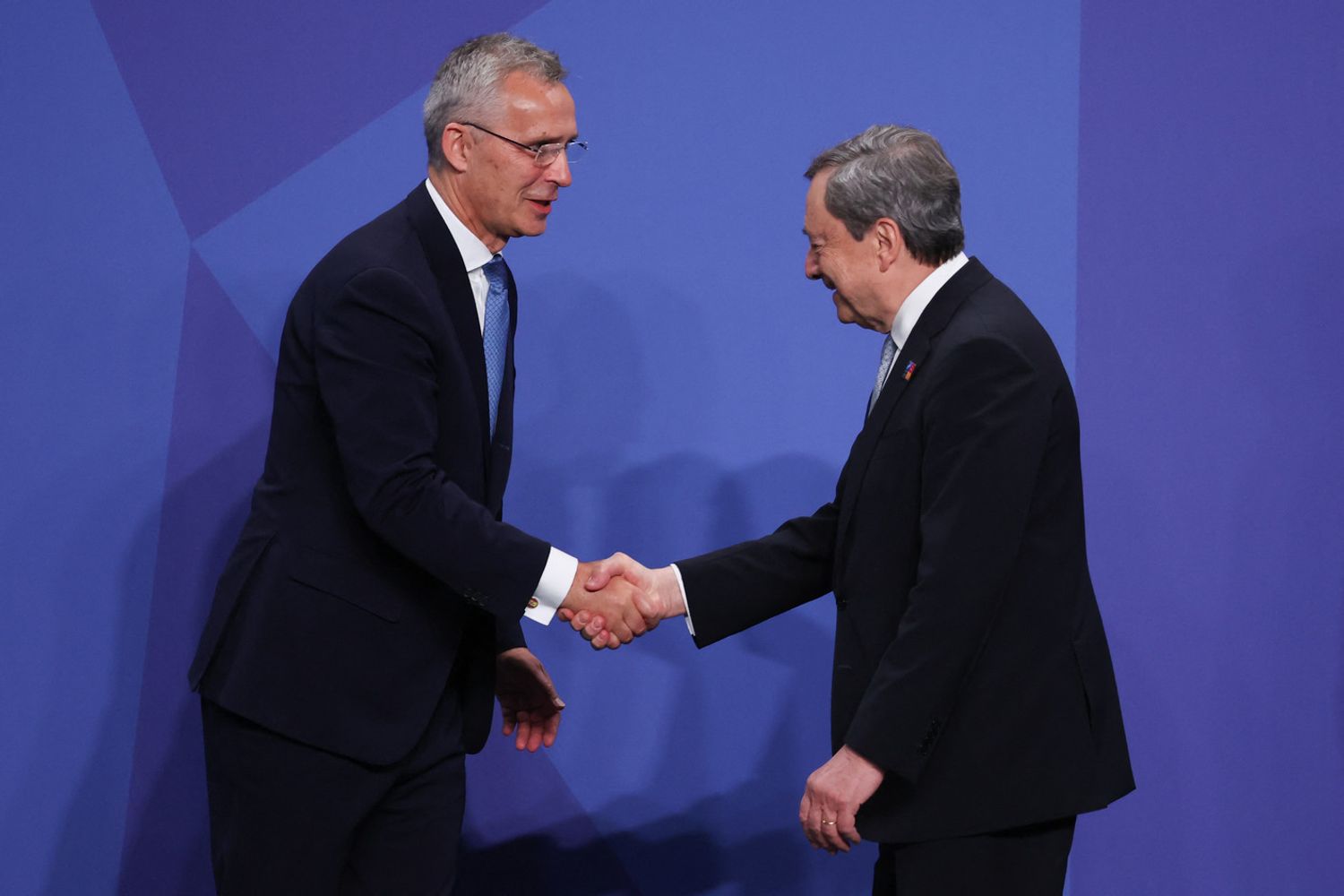 Jens Stoltenberg e Mario Draghi