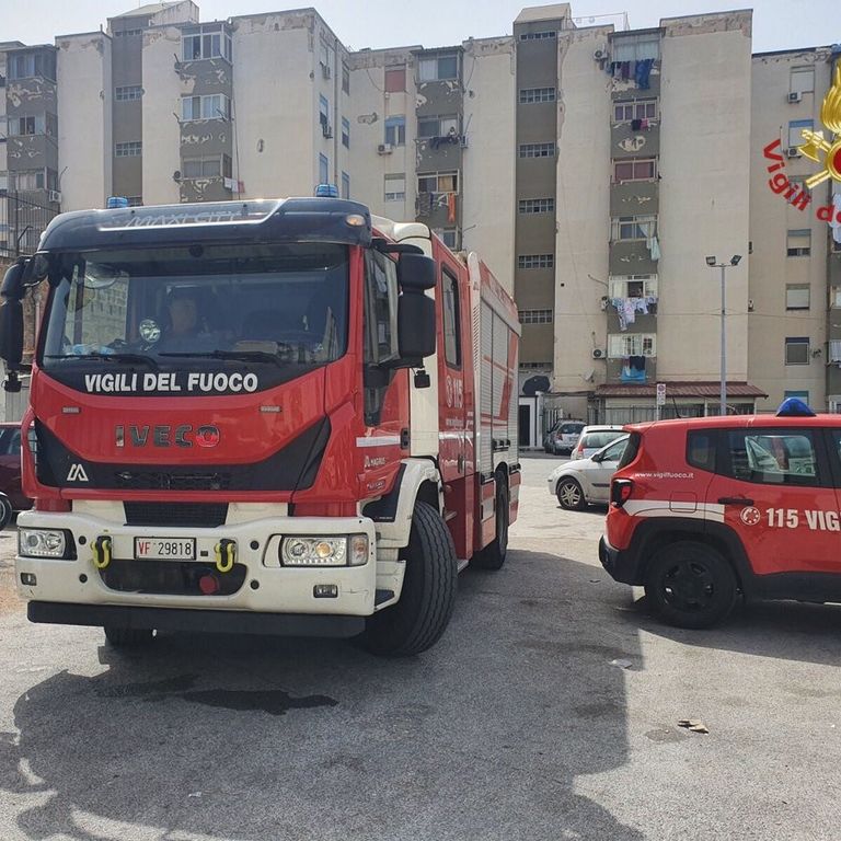 Il luogo in cui &egrave; precipitato un ascensore a Palermo