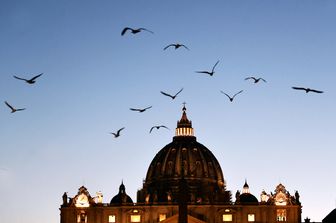 Vaticano venduto palazzo Sloane Avenue Londra