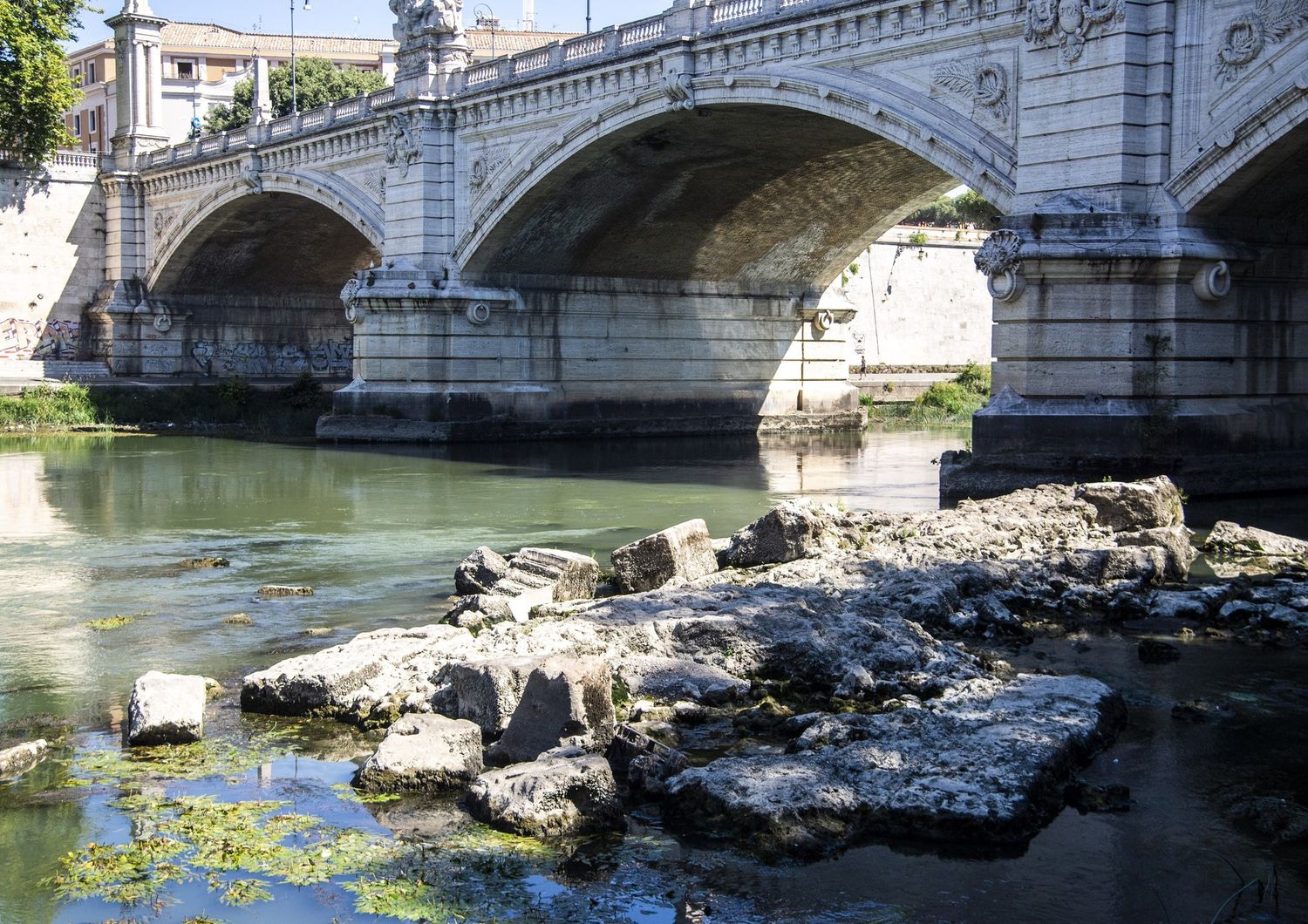 Siccità, livello del Tevere a Roma