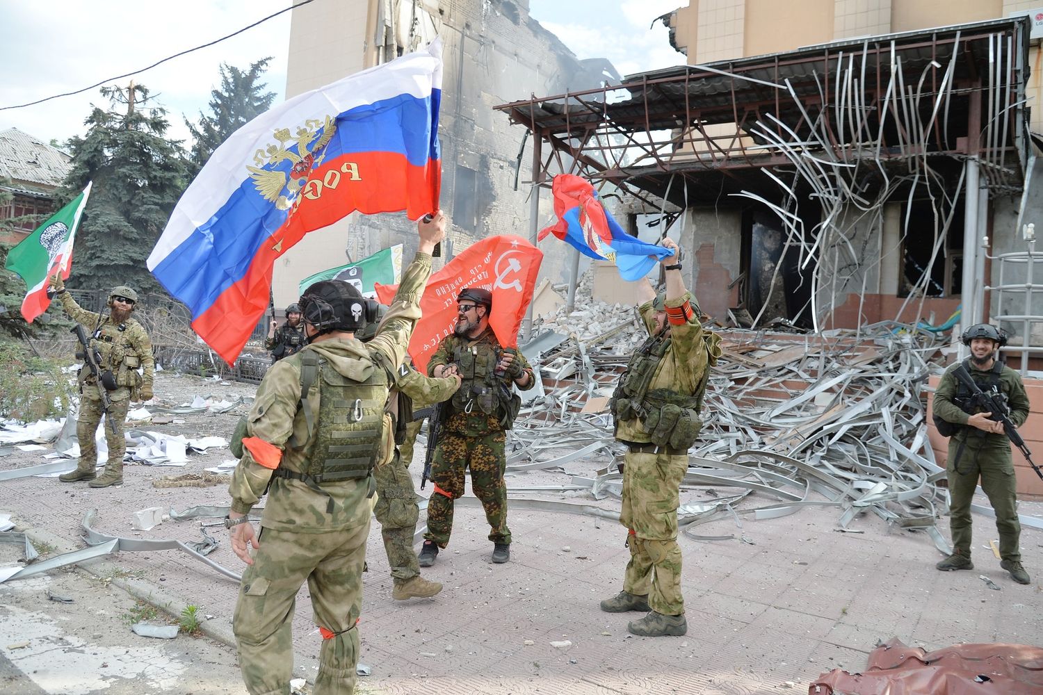 Truppe russe conquistano la citt&agrave; di Lysychansk